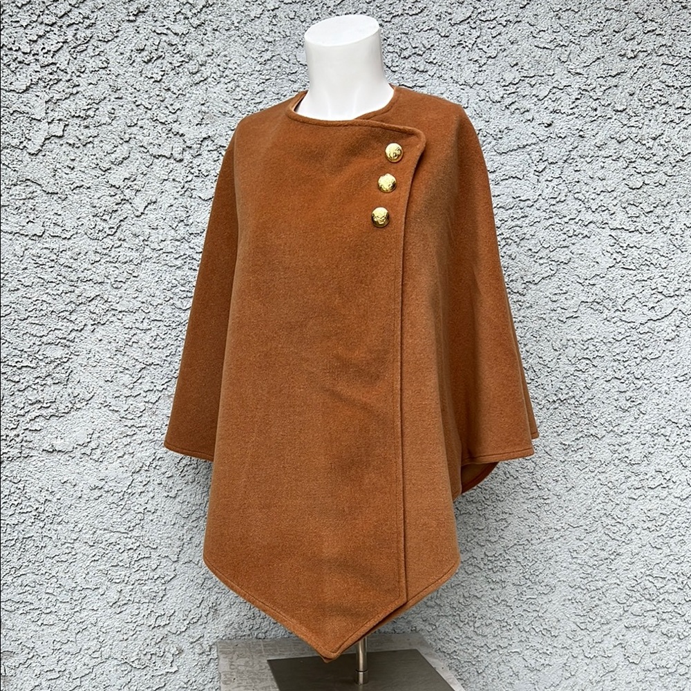 Scapa Lauren Perre Canada Khaki Tan Brown Cognac Pullover Poncho Designer